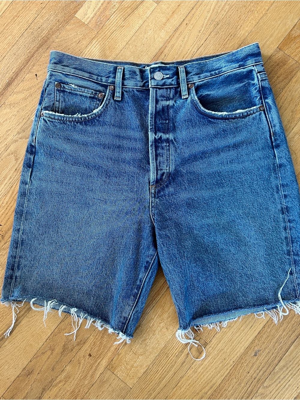 Agolde Classic 90’s Denim Shorts